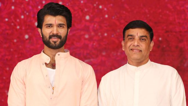 విజయ్ దేవరకొండపై పగ బట్టారా? ది ఫ్యామిలీ స్టార్‌పై ఎందుకింత నెగెటివిటీ? దిల్ రాజు కారణమా?