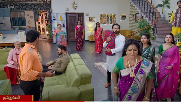 Brahmamudi Weekly Roundup రాజ్ తెచ్చిన బిడ్డ ఎవరో తెలుసుకొన్న కావ్య.. నిజం తెలిసినా చెప్పలేనంటూ దేవుడితో ఆవేదన