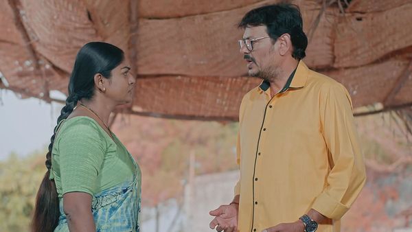 Karthika Deepam 2 May 29th: భయంతో పరుగులు తీసిన శౌర్య.. దీపకి చుక్కలు చూపిస్తానంటున్న నర్సింహ!