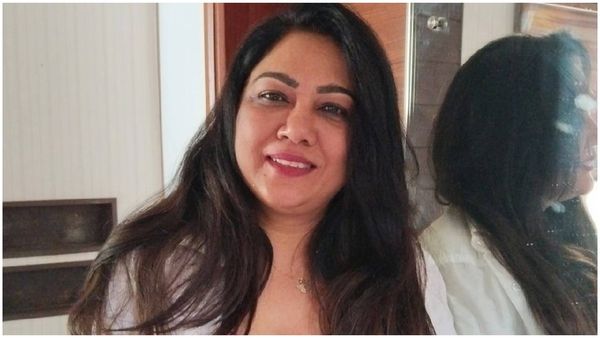 సినీ నటి హేమ డ్రగ్స్ కేసులో అదిరిపోయే ట్విస్ట్.. హైడ్రామా మధ్య రేవ్ పార్టీ కేసులో.. !