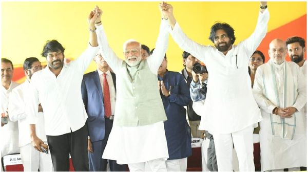 ఒకే ప్రేమ్‌లో ప్రధాని మోదీ, చిరంజీవి, పవన్ కల్యాణ్.. అద్బుత దృశ్యం మీరు చూశారా?