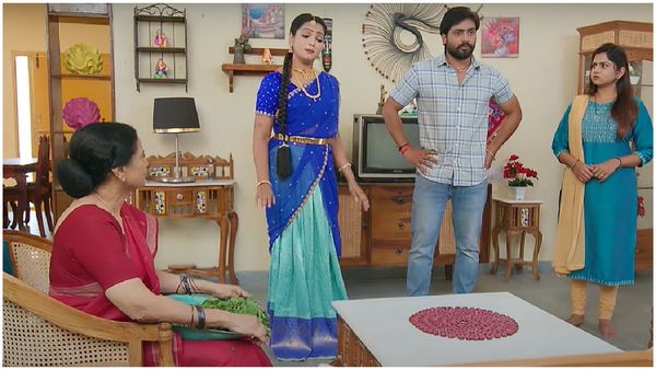 Guppedanta Manasu July 9th Episode: వసుధారని ఘోరంగా అవమానించిన సరోజ.. అనుపమని బ్లాక్ మెయిల్ చేస్తున్న ఆగంతకుడు