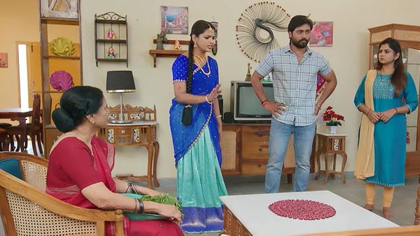 Guppedanta Manasu July 5th episode: మనుని ఘోరంగా అవమానించిన దేవయాని.. వసుధారని ఇంట్లోంచి బయటికి పొమ్మన్న సరోజ!