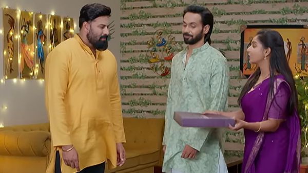 Brahmamudi july 11th episode: భర్తని ఎప్పటికీ క్షమించలేనంటున్న అపర్ణ.. రుద్రాణి నోటికి తాళం వేసిన స్వప్న!