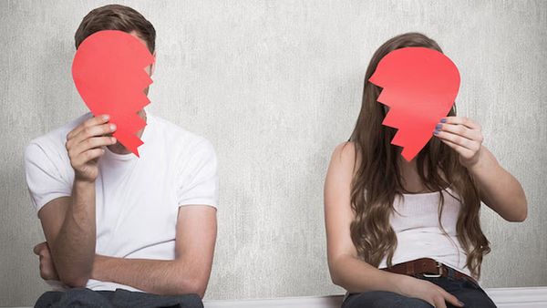 విడాకుల దారిలో టాప్ కమెడియన్?.. సోషల్ మీడియాలో పోస్ట్‌ సంచలనం!