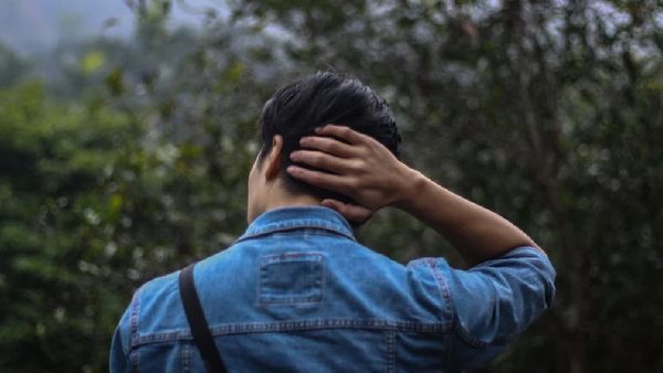 1 కాంట్రవర్సీ.. 2 నెలలు.. 3 సినిమాల స్పీడ్‌తో దూసుకెళ్తున్న జోవియల్ స్టార్ ఎవరో తెలుసా?