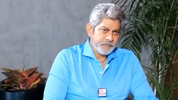 2000 మంది ఆ పిచ్చితో.. ముక్కలుగా నరికేస్తారని వార్నింగ్.. షాకింగ్‌గా జగపతిబాబు