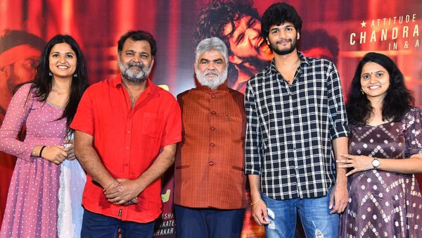 నా స్థానంలో మరొకరుంటే సూసైడ్ చేసుకొనే వారేమో.. ట్రోలింగ్‌పై యాటిట్యూడ్ స్టార్ చంద్రహాస్.. తెలంగాణకు యువ హీరో