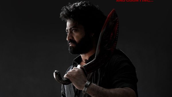 Devara Day 5 Collections : టాక్‌తో సంబంధం లేదమ్మా! , ఊచకోతే.. ఐదు రోజుల్లో దేవర వసూళ్లు ఎన్ని కోట్లంటే?