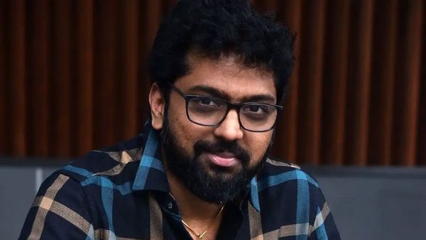 విశ్వంభర దర్శకుడికి ఎన్ని కోట్ల రెమ్యునరేషన్ తెలుసా?.. బింబిసార డైరెక్టర్ ఇన్స్పిరేషన్ జర్నీ మీకు తెలుసా?