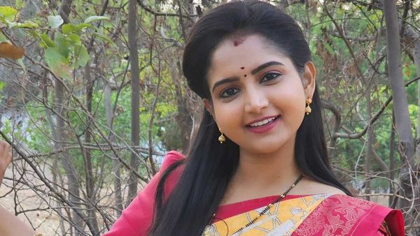 పెళ్లి పీటలెక్కనున్న బ్రహ్మముడి కావ్య .. ఆ హీరోతో పీకల్లోతు ప్రేమలో దీపిక రంగరాజు?