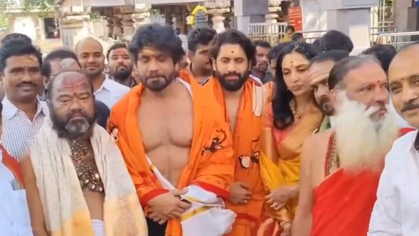 చైతూ- శోభితలనే డామినేట్ చేస్తోన్న నాగ్ .. 65 ఏజ్‌లోనూ 6 ప్యాక్ , ఏం తింటాడ్రా బాబు