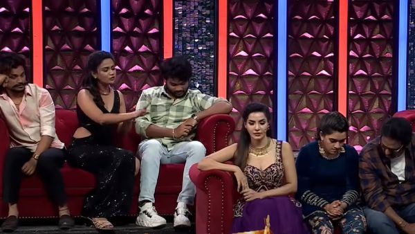 అరియానా వల్లే ఏడాదిగా కష్టాలు.. నానా అవస్థలు.. అషురెడ్డి షాకింగ్!