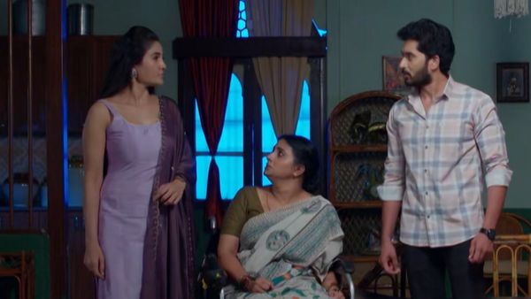 Karthika Deepam 2 May 22nd Episode: నీ స్థాయి చెప్పుతోనే కొట్టిస్తా.. జ్యోత్స్నకు కార్తీక్ వార్నింగ్