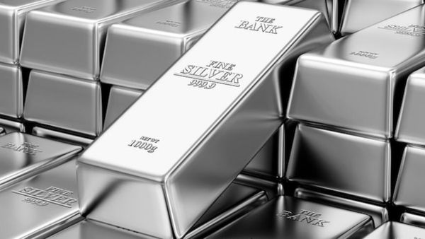 Why Is Silver Price Falling Today? Will It Drop Below $91.17? Market Explained