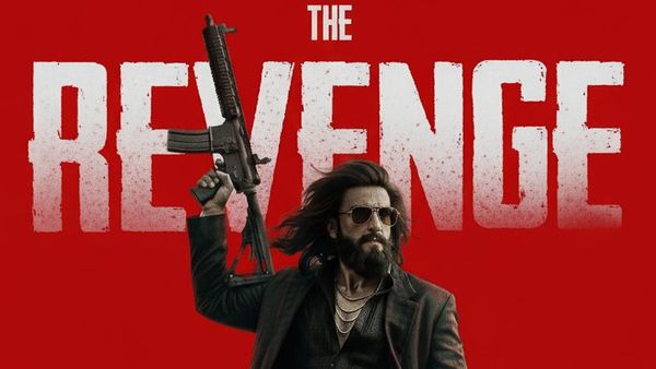 ధురంధర్ ఆఫర్‌ను రిజెక్ట్ చేసిన స్టార్ హీరో.. ఆ తప్పు చేసిన నటుడు ఎవరో తెలుసా?