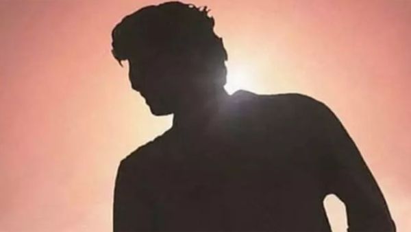 ఎప్పుడూ పొదల్లోనే... అతనిని ఏ తలుపు ఆపలేదు.. హీరో సీక్రెట్స్ లీక్ చేసిన నటుడు