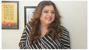 धर्म छोड़ प्यार की राह पर चली ये हसीना, 12 साल में हुआ तलाक, अब बॉयफ्रेंड संग लिव-इन में रहती है एक्ट्रेस