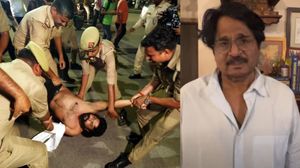 'मेरा कतरा कतरा रो रहा है..' छात्रों की पिटाई देख इमोशनल हुए पंचायत के प्रधान जी, कहीं ये बात?
