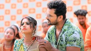 Bhojpuri Sawan Song: अगर ये नहीं देखा तो क्या देखा! सावन में खेसारी के गाने ने मचाई धूम