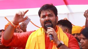 तलाक के बीच पवन सिंह ने चमकाया अपनी पॉलिटिकल करियर, बोले- बेजीपी मेरी, मैं जिंदगी भर..