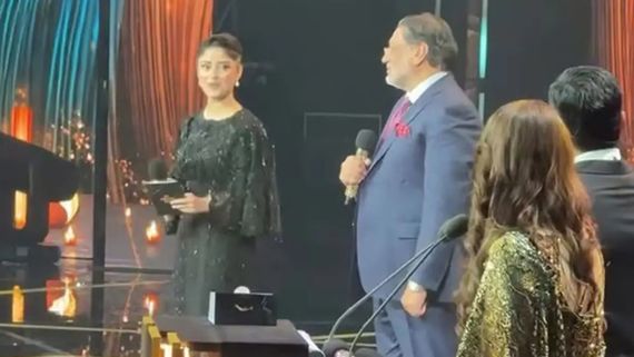 Hum Awards 2025: जरा सी बात पर स्टेज पर भिड़े सजल अली और यासिर हुसैन, हसीना ने कर दी बोलती बंद