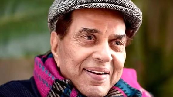 Dharmendra Death: नहीं रहे धर्मेंद्र, कई दिनों से लड़ रहे थे मौत से जंग, सदमें में देओल परिवार