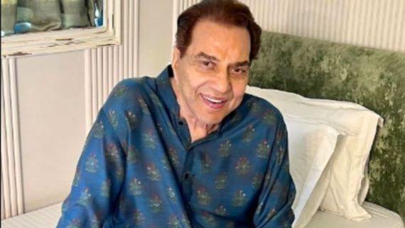 वेंटिलेटर पर लेटे धर्मेंद्र का चुपके से वीडियो बनाने वाला अस्पताल कर्मचारी गिरफ्तार 