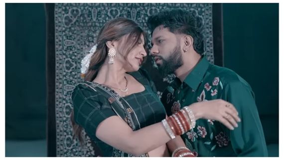 Bhojpuri Video: साड़ी सरकाकर आकांक्षा पुरी ने नीलकमल सिंह की धड़कनें की तेज़, वीडियो पर आए 80 मिलियन व्यूज!