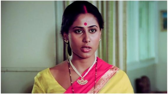 सुहागन बनकर आखिरी विदाई लेना चाहती थीं Smita Patil, खुद जताई थी इच्छा!