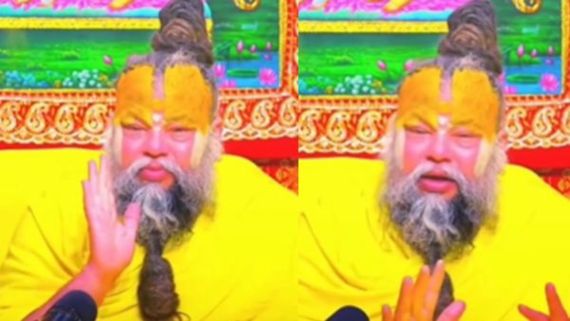 अचानक क्या हुआ! प्रेमानंद महाराज की इस हरकत को देख भड़के लोग, बोले- आप भी दूसरों की तरह... 