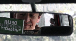 शहर बदल रहा है, हम गवाह हैं, पर...