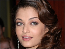 अगले साल ऐश मचाएंगी धूम