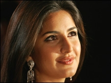 बीबीसी टेक वन: चटपटी फ़िल्मी गपशप