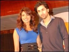 'अंजाना-अंजानी' की रिलीज़ टली