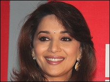 मां के रोल पर ऐतराज़ नहीं: माधुरी 