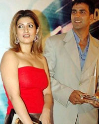 Akshay Twinkle Akshay Twinkle