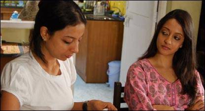 मधुरिता आनंद की पहली फ़ीचर फ़िल्म में हीरोइन हैं राइमा सेन