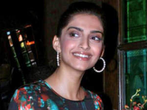 Sonam demands break from films Sonam demands break from films