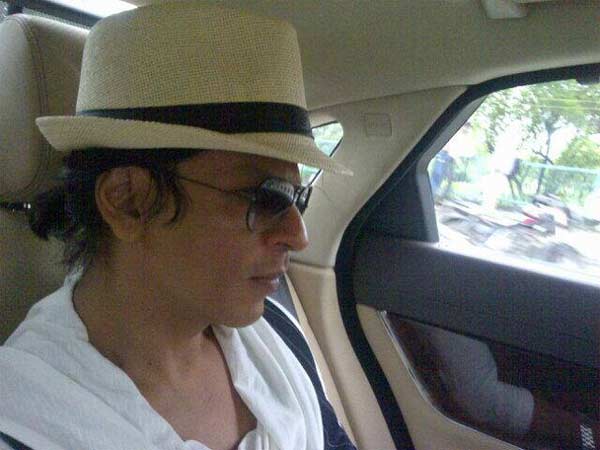 Shahrukh Khan says gets so much love from Kolkata Shahrukh Khan says gets so much love from Kolkata