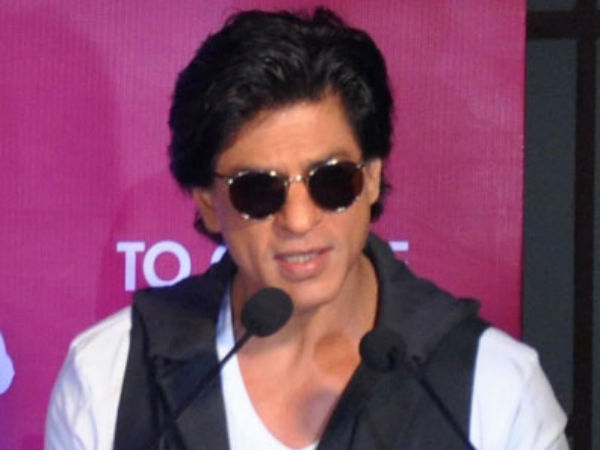 Shahrukh Khan played with Kids at Kidzania