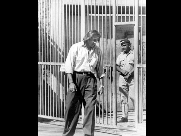 Sanjay dutt jail