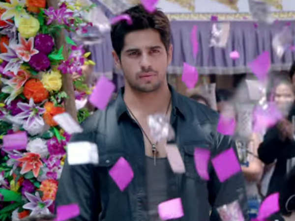 Box office 100 crore club actors