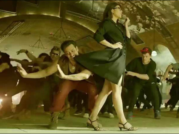 Salman Khan dance steps