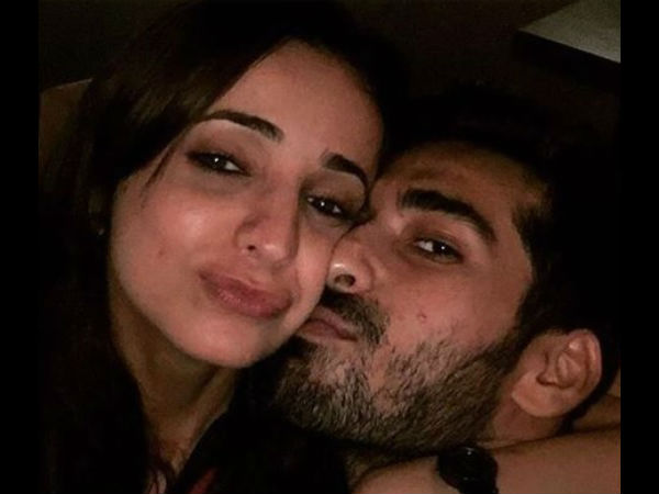 Sanaya-Mohit