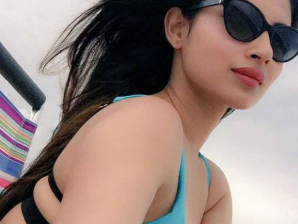 Mouni Roy