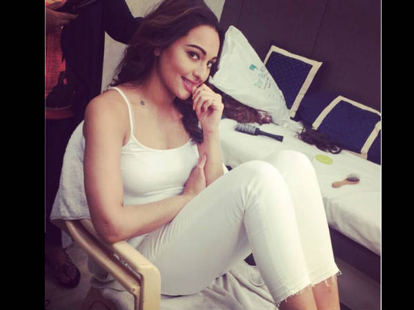 Sonakshi Sinha Sonakshi Sinha
