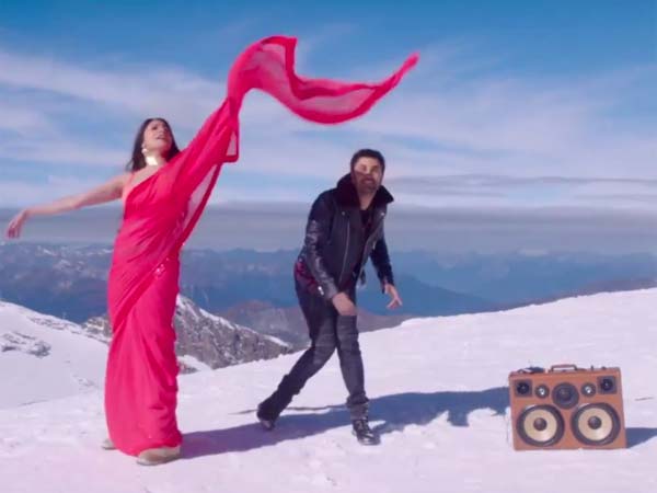 Ae dil Hai Mushkil Trailer Review