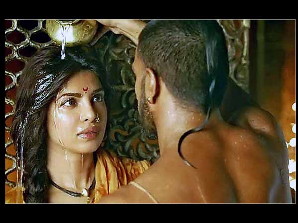 Priyanka CHopra Hrithik Roshan