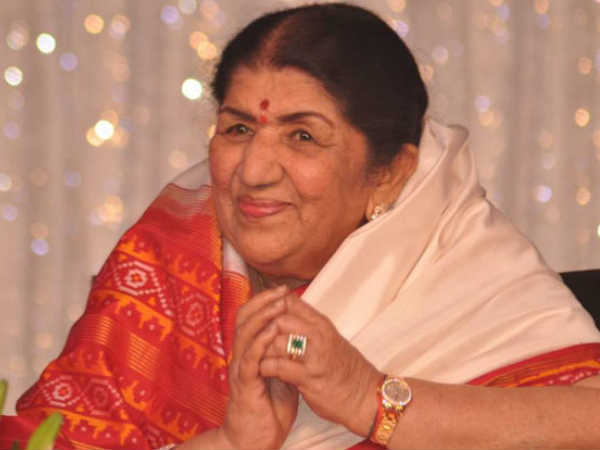 lata-mangeshkar-wins-the-brandlaureate-award lata-mangeshkar-wins-the-brandlaureate-award